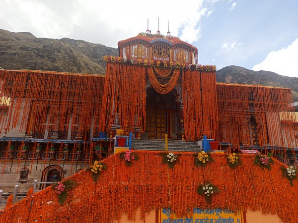A visual of Badrinath temple on Thursday. Photo/ANI