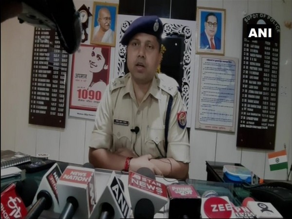 Shailesh Kumar, Baghpat Superintendent of Police, speaking to media persons. (Photo/ANI)