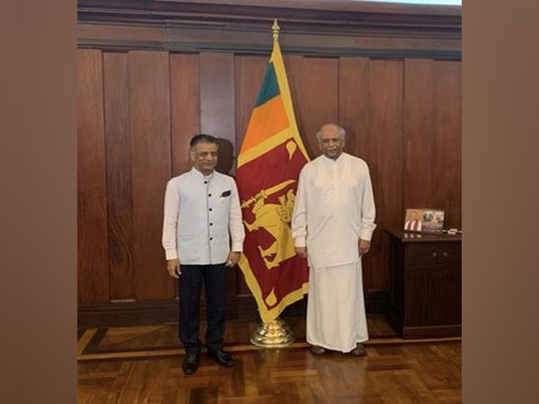 Indian High Commissioner Gopal Baglay held a discussion meeting with Dinesh Gunawardena, Minister of Foreign Relations of Sri Lanka on Saturday.