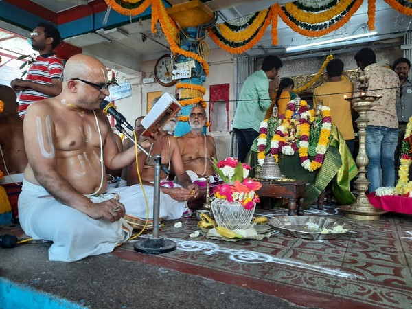 Priests performing special prayer at Chilkur Balaji temple, Hyderabad, on Thursday. Photo/ANI