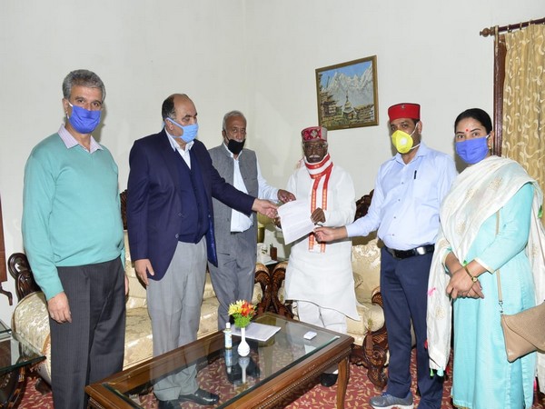 CPI (M) leaders with Himachal Pradesh Governor 