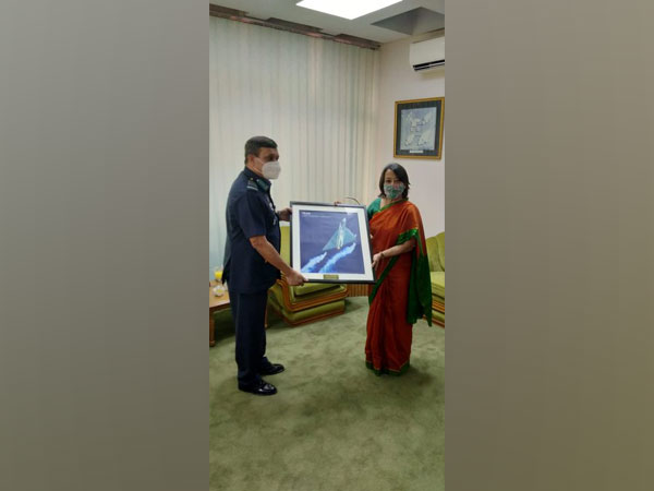 Indian High Commissioner in Bangladesh, Riva Ganguly Das standing with Bangladesh Air Force chief.