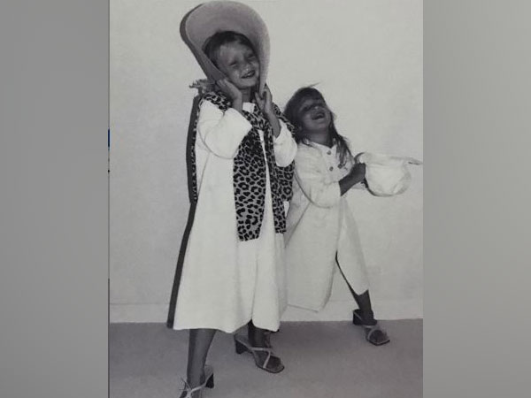 Gigi Hadid and Bella Hadid