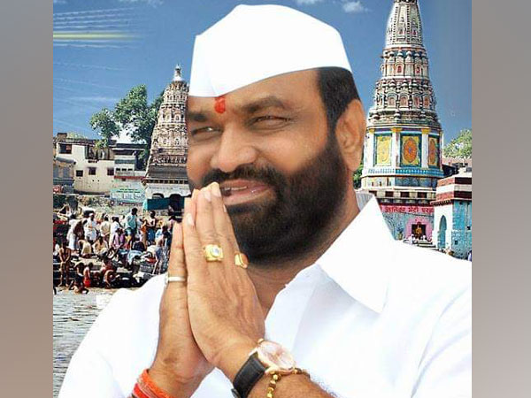 NCP MLA Bharat Bhalke (Photo Credit: Maharashtra Health Minister Rajesh Tope Twitter)