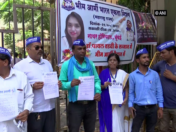 Members of the Bhim Army holding protest outside BYL Nair hospital in Mumbai on Wednesday. Photo/ANI