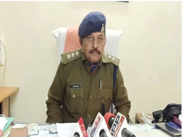 CSP Alim Khan speaking to reporters in Bhopal. Photo/ANI