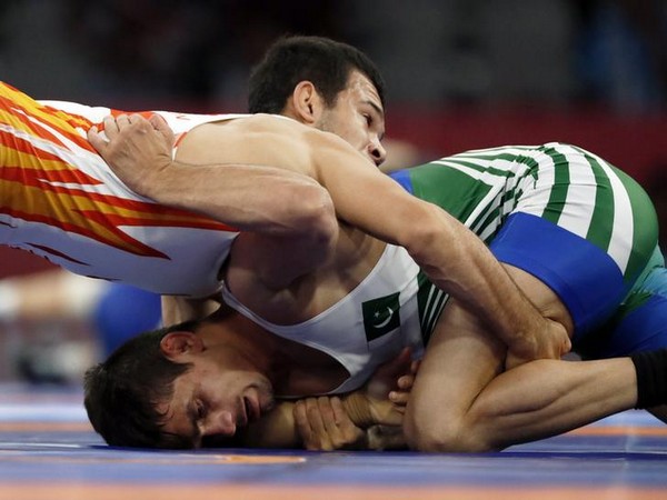 Pakistan grappler Muhammad Bilal (in green) (File photo)