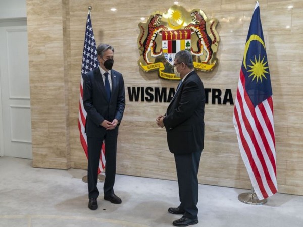 US Secretary of State Antony Blinken met with Malaysian Foreign Minister Saifuddin Abdullah and discussed the situation in Myanmar (Photo Credit: Twitter/Antony Blinken)