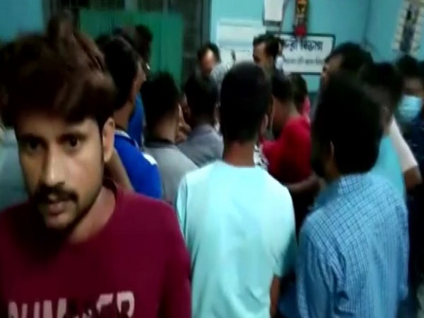 Four killed after boat capsized during immersion of Durga idol in West Bengal's Murshidabad on Monday. Photo/ANI