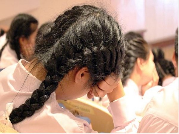How the students feel at school can have important implications in their performance and also their overall health and well-being.