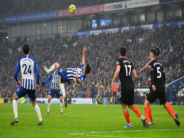 Brighton and Chelsea in action in Premier League match.