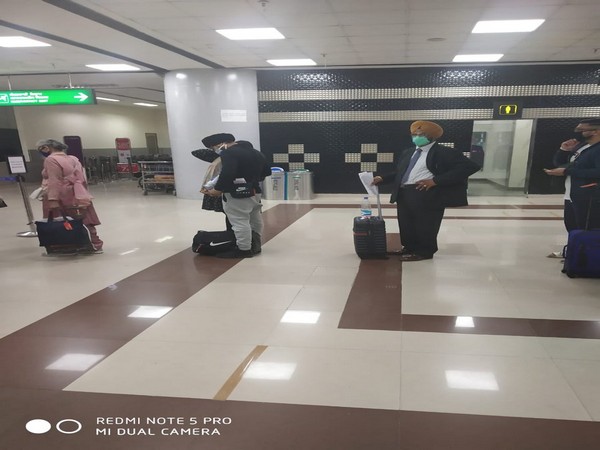 Passengers at Amritsar Airport wait to board British Airways  (Picture Credits: KBS Sidhu/ Twitter) 