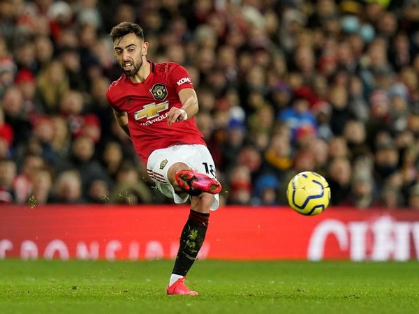 Manchester United's midfielder Bruno Fernandes
