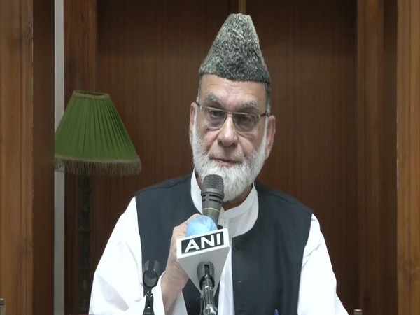 Syed Ahmed Bukhari, Shahi Imam of Delhi's Jama Masjid speaking on Thursday. Photo/ANI