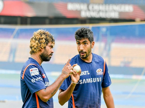Jasprit Bumrah with Lasith Malinga (Photo/ Jasprit Bumrah Twitter)