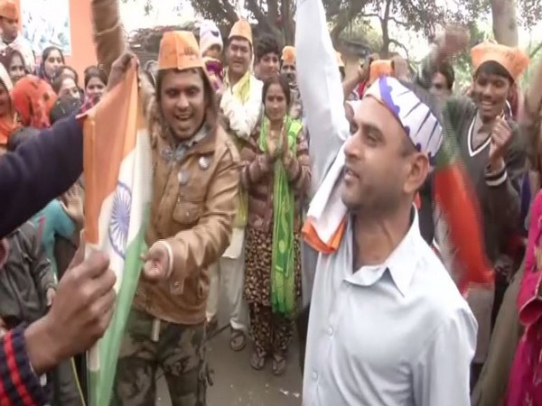 Pakistani Hindu refugees in Delhi celebrating the passing of CAB on Thursday.