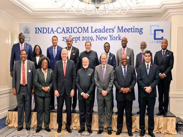 Prime Minister Narendra Modi with leaders of CARICOM nations in New York (Picture Credits: Raveesh Kumar/Twitter)
