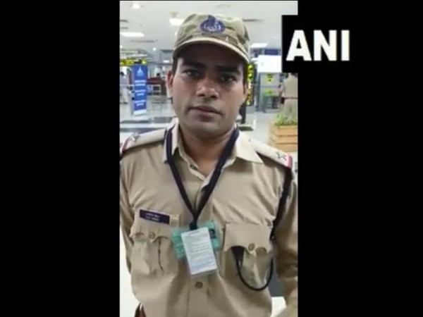 CISF ASI Ajeet Singh speaking to a reporter in Kozhikode on Saturday. Photo/ANI