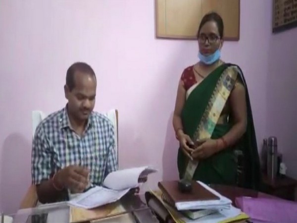 Gonda basic education officer Indrajeet Prajapati (left) and Anamika Shukla (right).