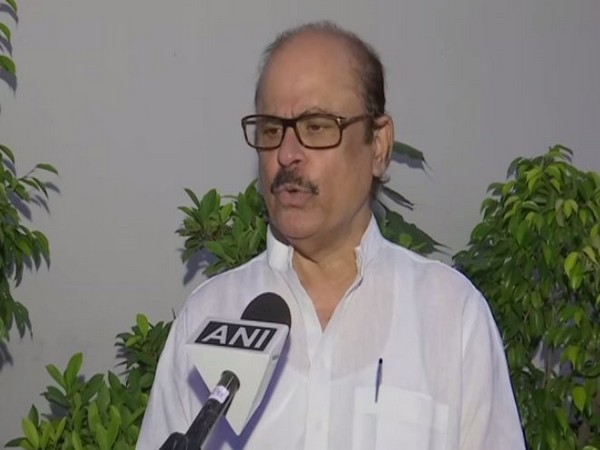 Congress leader Tariq Anwar speaking to ANI in New Delhi on Sunday. Photo/ANI