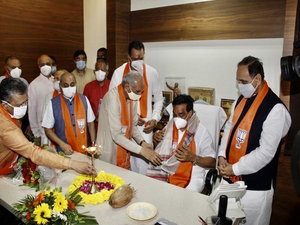 CR Patil taking charge as new chief of BJP's Gujarat unit on Tuesday. Photo/ANI