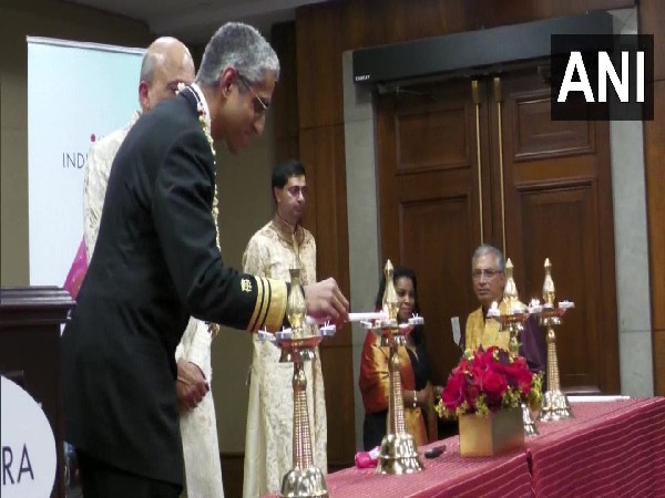 Vice Admiral Surgeon General Vivek Murthy celebrating Diwali with the Indian diaspora in Capitol Hill. (ANI)