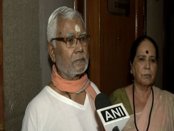 Hukmdev Narayan Yadav speaking to ANI (Photo/ANI)