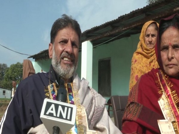 Man returns to India after serving 29 years in Pakistan jail