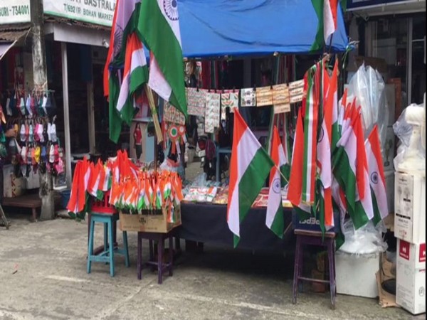 The markets for the National flag is receiving a lukewarm response