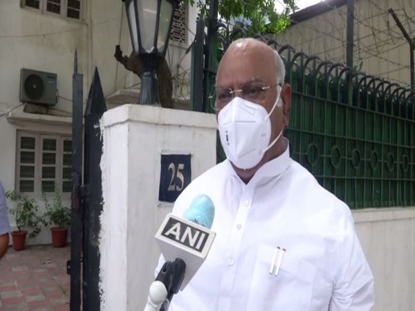 Congress leader Mallikarjun Kharge (Photo/ANI)