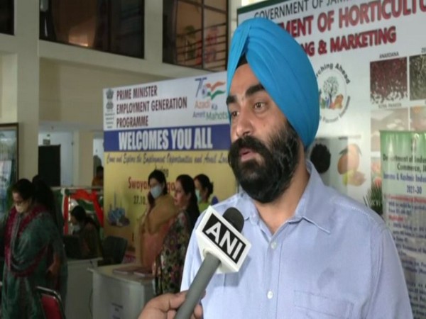  An entrepreneur talks to ANI during 'Swayam Rozgar Mela' in Jammu (Photo/ANI)