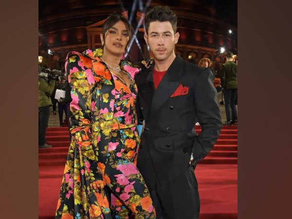 Priyanka Chopra, Nick Jonas (Image source: Instagram)