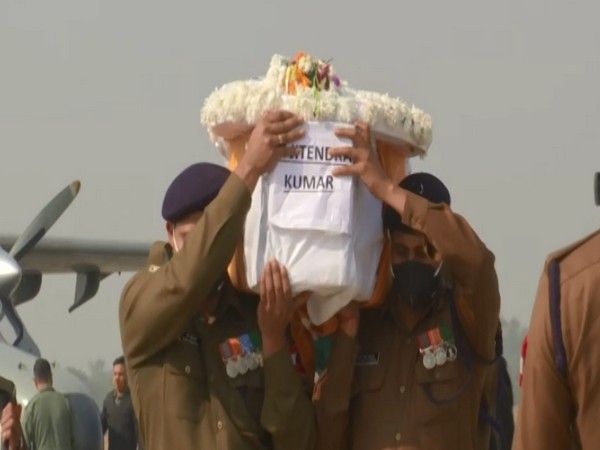 Mortal remains of Jitender Naik at Bhopal airport