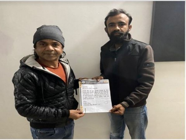 Rajpal Yadav acquires the Mumbai Team for Season 2 of World Divyang T10 Premier League