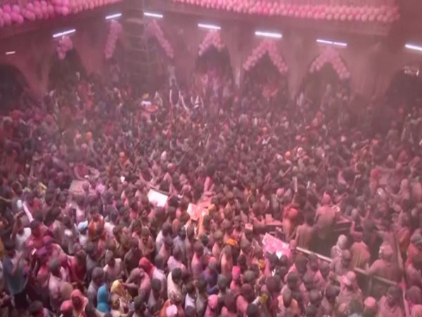 Holi celebrations at Banke Bihari Temple in Vrindavan of Mathura district. (Photo/ANI)