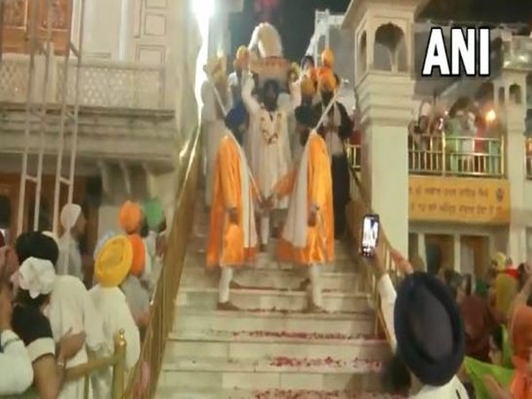 'Hola Mohalla' celebration at the Golden Temple in Amritsar, Punjab. (Photo/ANI)