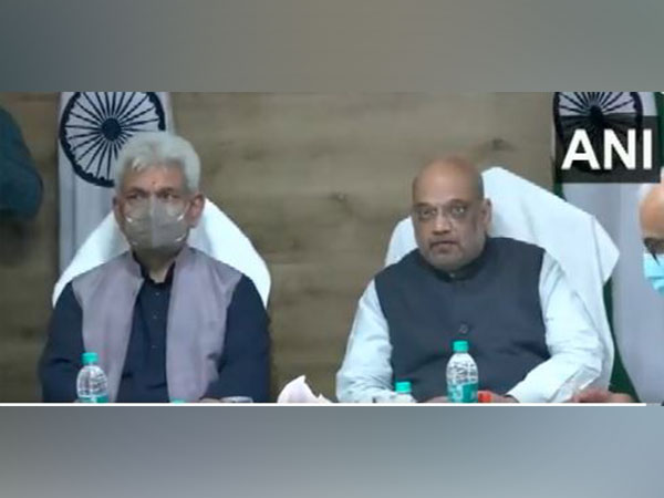 Union Home Minister Amit Shah with J-K LG Manoj Sinha at Raj Bhawan, Jammu (Photo/ANI)