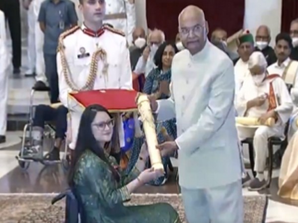 Indian Paralympic shooter Avani Lekhara  received her Padma Shri award