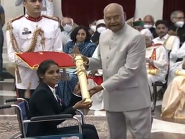India women's hockey team star Vandana Katariya received her Padma Shri award