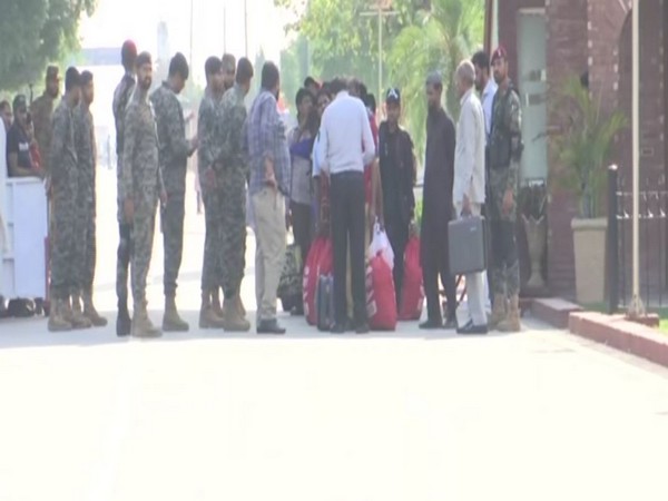 Indian fishermen on Attari Wagah Border