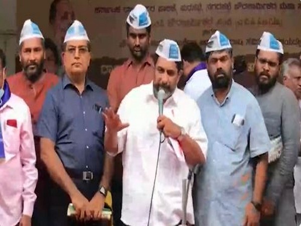 AAP leaders in Bengaluru 