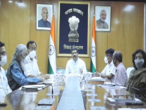 Minister of Education Dharmendra Pradhan (centre) (Photo/ANI)