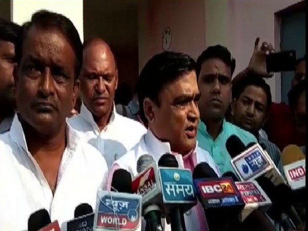 State Animal Husbandry Minister Lakhan Singh Yadav speaking to reporters in Gwalior on Friday. Photo/ANI