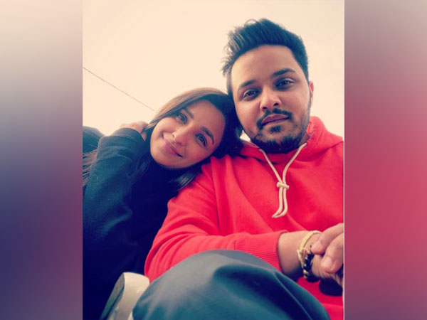 Parineeti Chopra with his brother Sahaj Chopra (Image source: Instagram)