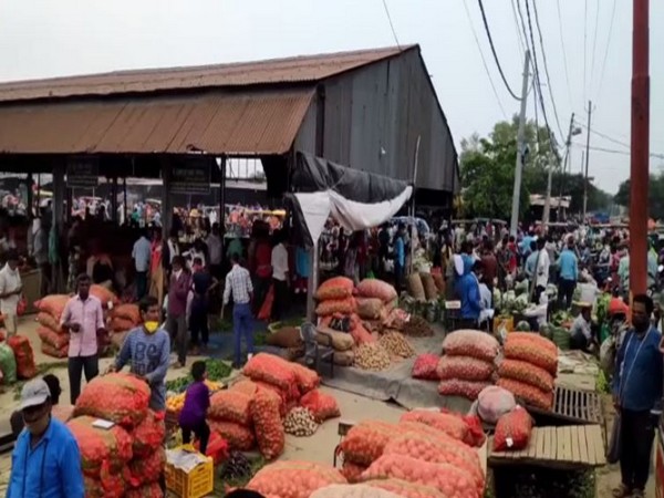 Visual from Naveen vegetable market in Moradabad, UP (Photo/ANI)