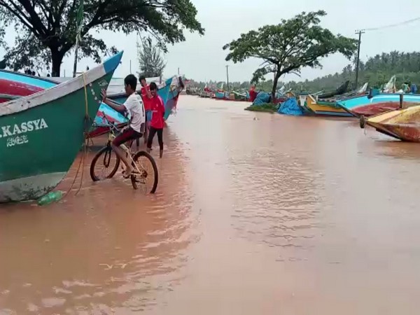 River Neeleswaram overflowing in Kerala's Kasargod due to heavy rainfall (Photo/ANI)