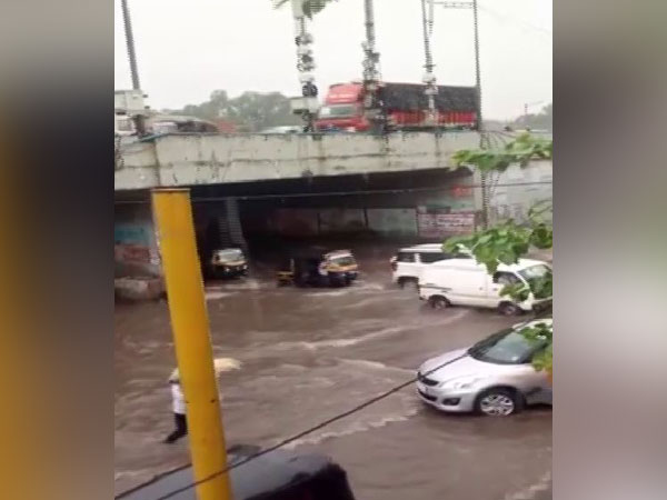 Streets waterlogged due to heavy rains in Dahisar, Mumbai (Photo/ANI)