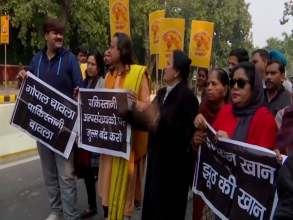 Protestors outside the Pakistan Embassy on Saturday (Photo/ANI)