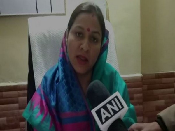 Chairperson of Nandprayag Nagar panchayat Himani Vaishnav speaking to ANI on Wednesday. Photo/ANI