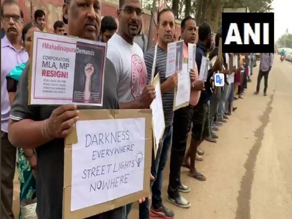 Residents of Bengaluru staged a protest against lack of proper infrastructure in some areas of the city on Friday. Photo/ANI